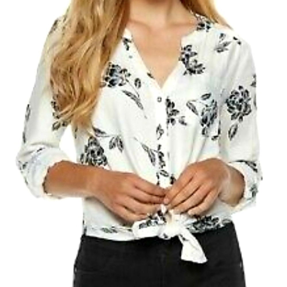❤ Candie's White Blouse Black Floral Print Size XS